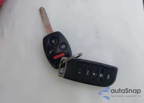 2008 Honda Accord 2.4 Ex from USA, damaged, VIN 1HGCP26798A015578